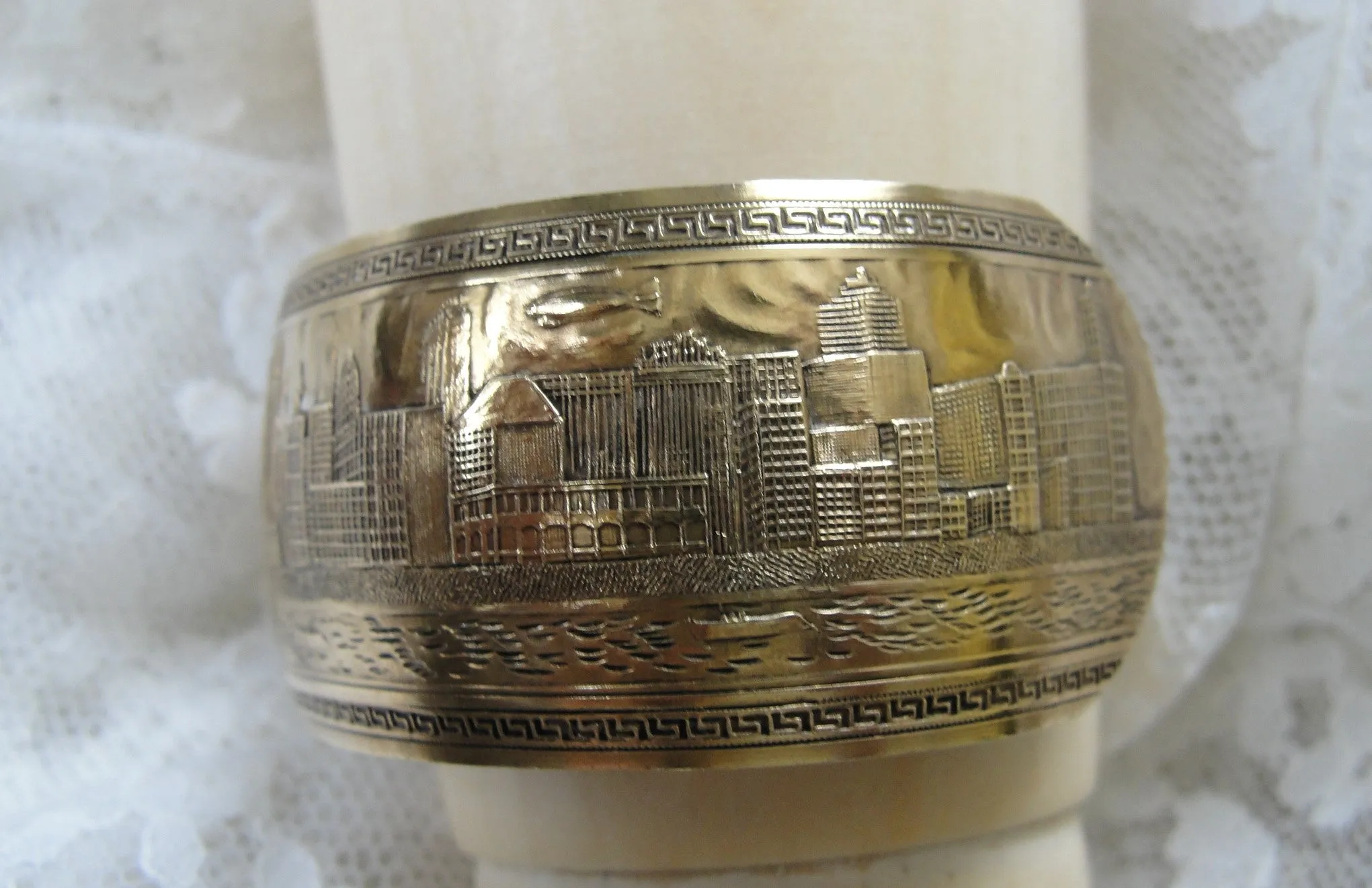 FABULOUS Art Deco Chicago Worlds Fair 1933 Cuff Bracelet,Deco Engraved Skyline, Zeppelins Blimps, A  Century of Progress Souveni