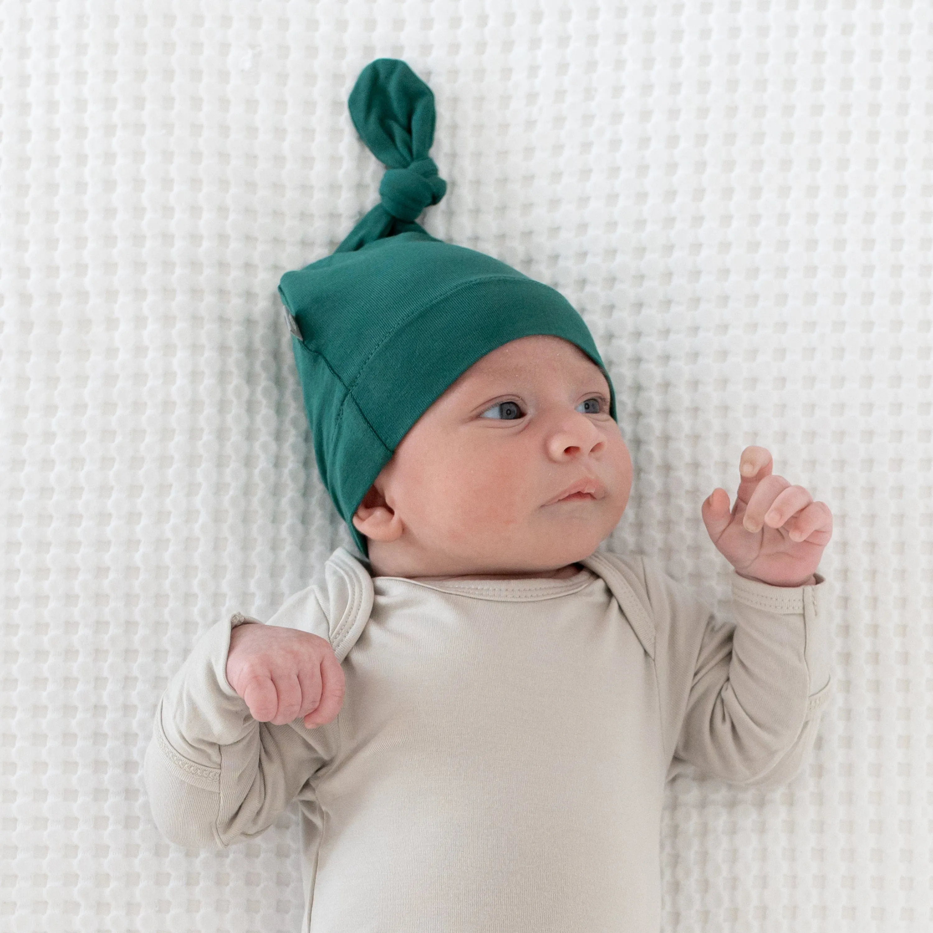 Knotted Cap in Emerald