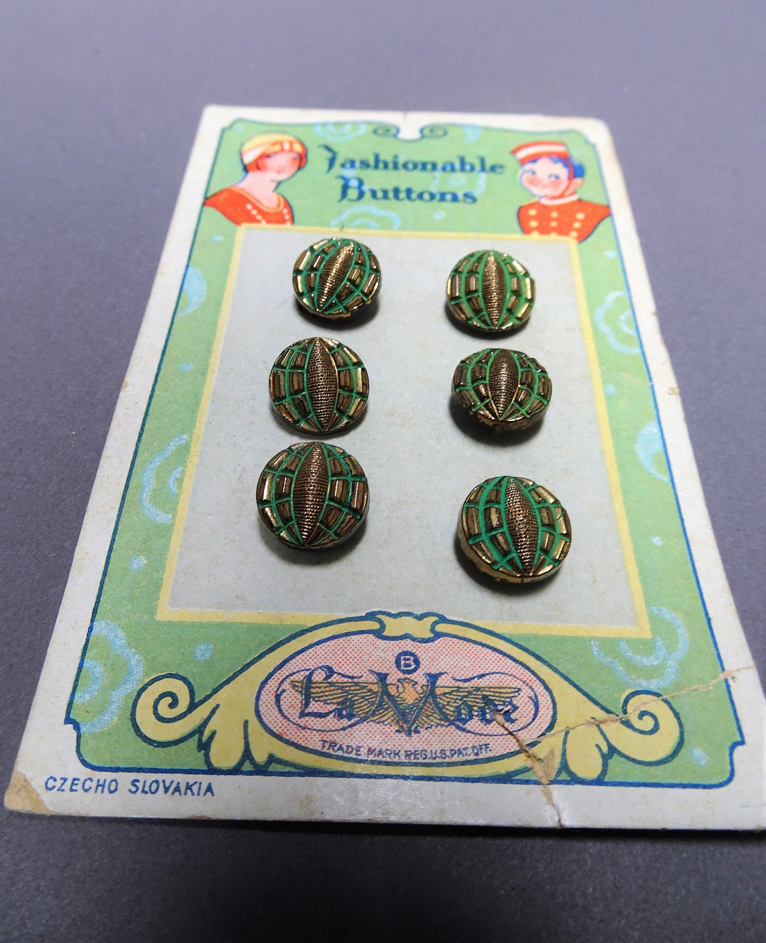 LOVELY 20s Antique BUTTONS,Set of 6 Czech Glass Green Gold Tiny Buttons on Card,Art Deco Flapper Era,DOLL Size,Collectible Vinta