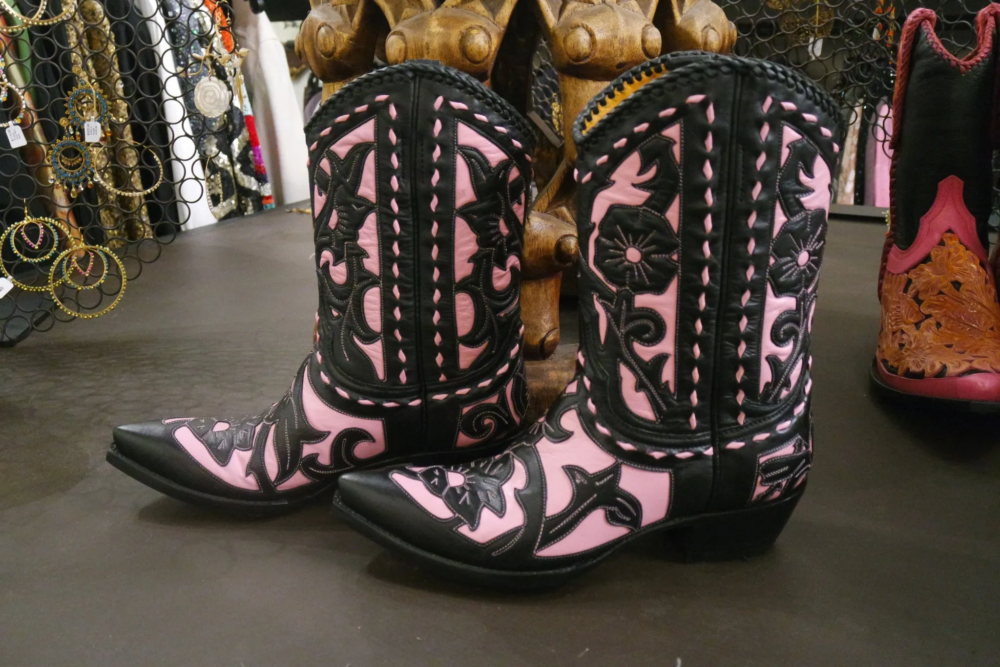 Old Gringo Black and Pink Jude Boot