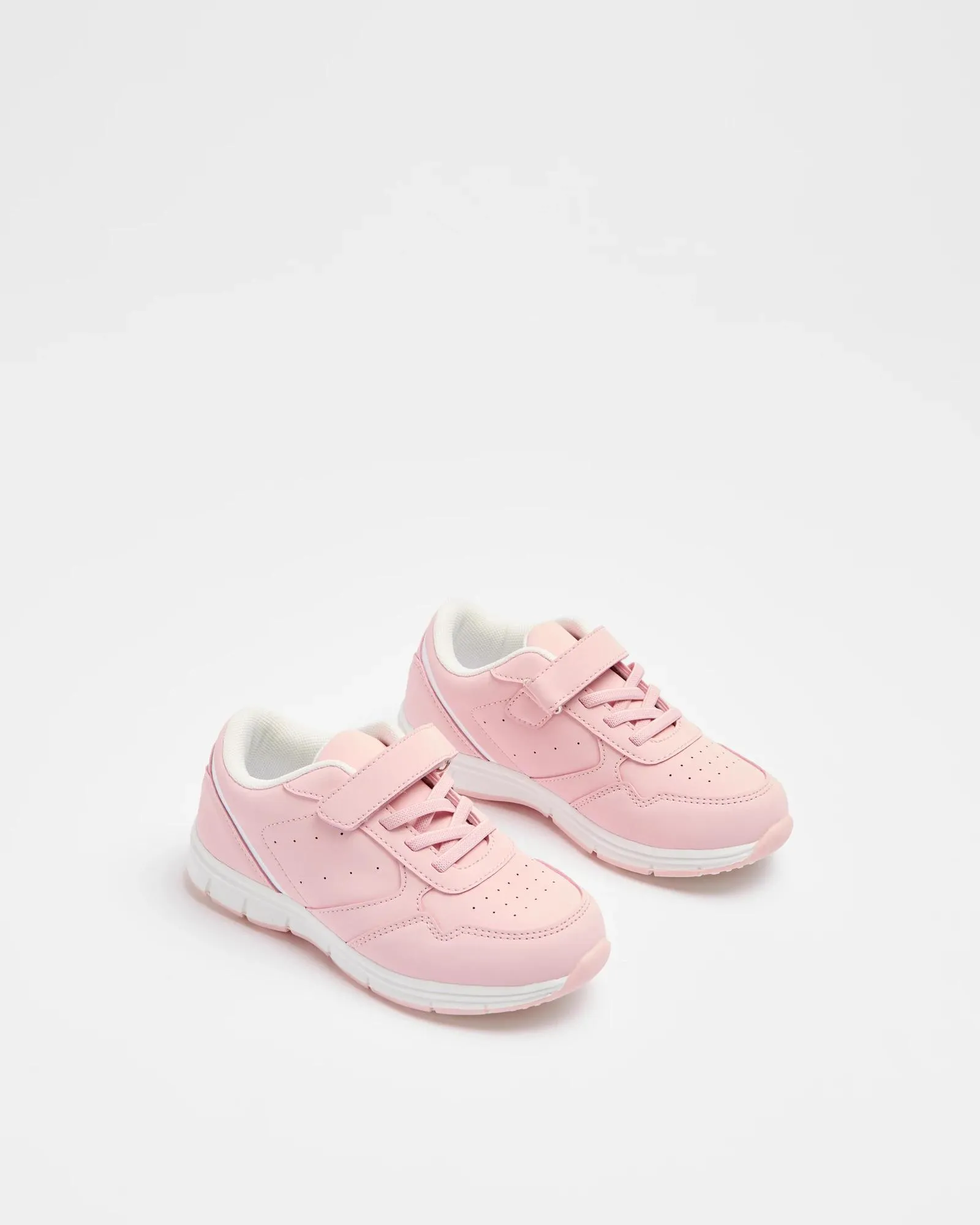 popular  Girls Junior Sneaker