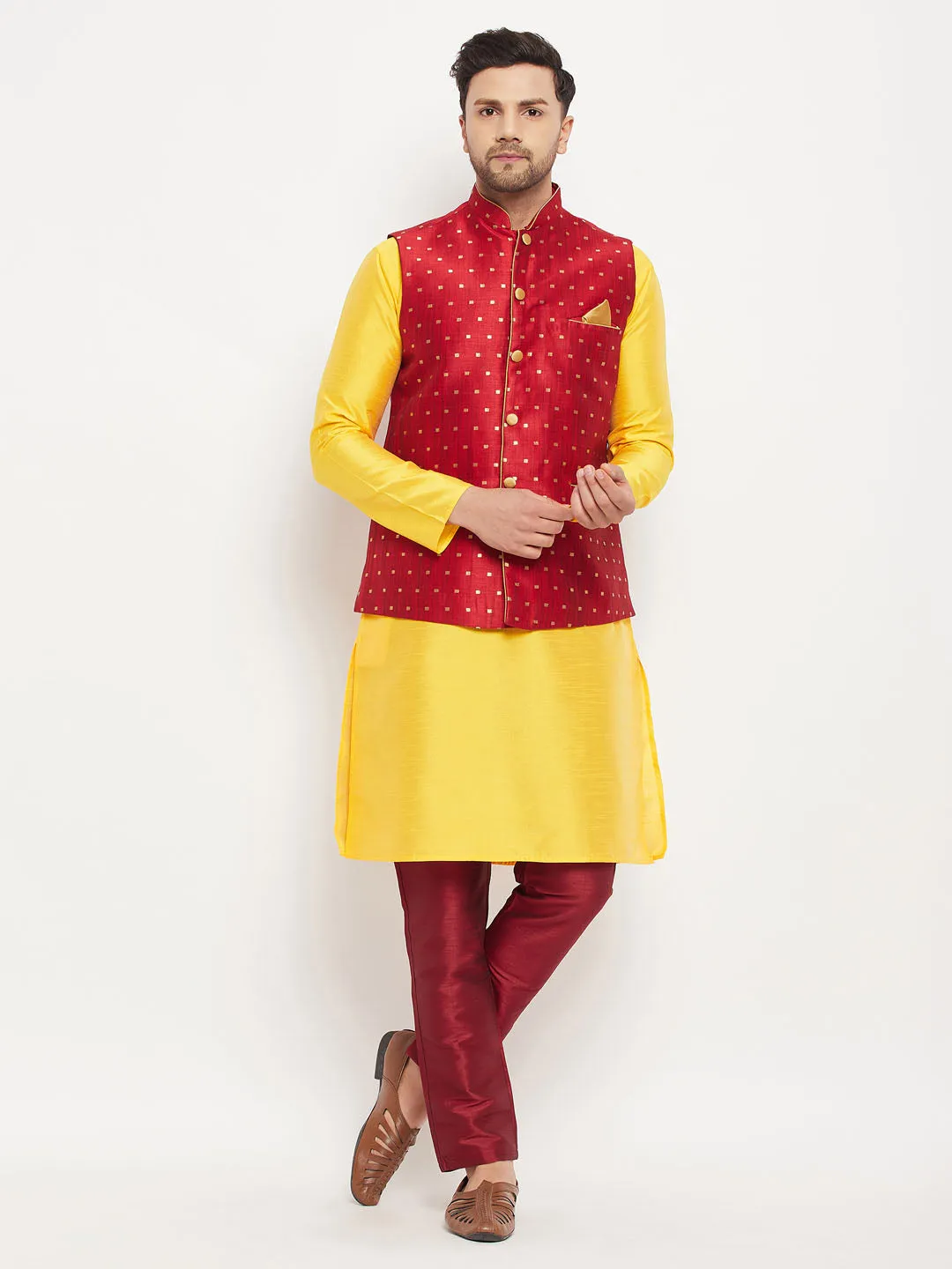 VM BY VASTRAMAY Men's Maroon Zari Weaved Jacket With Kurta Pant Set